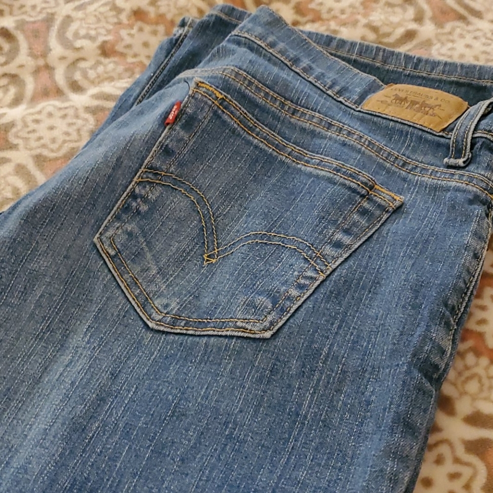 Levi relaxed boot cut jeans